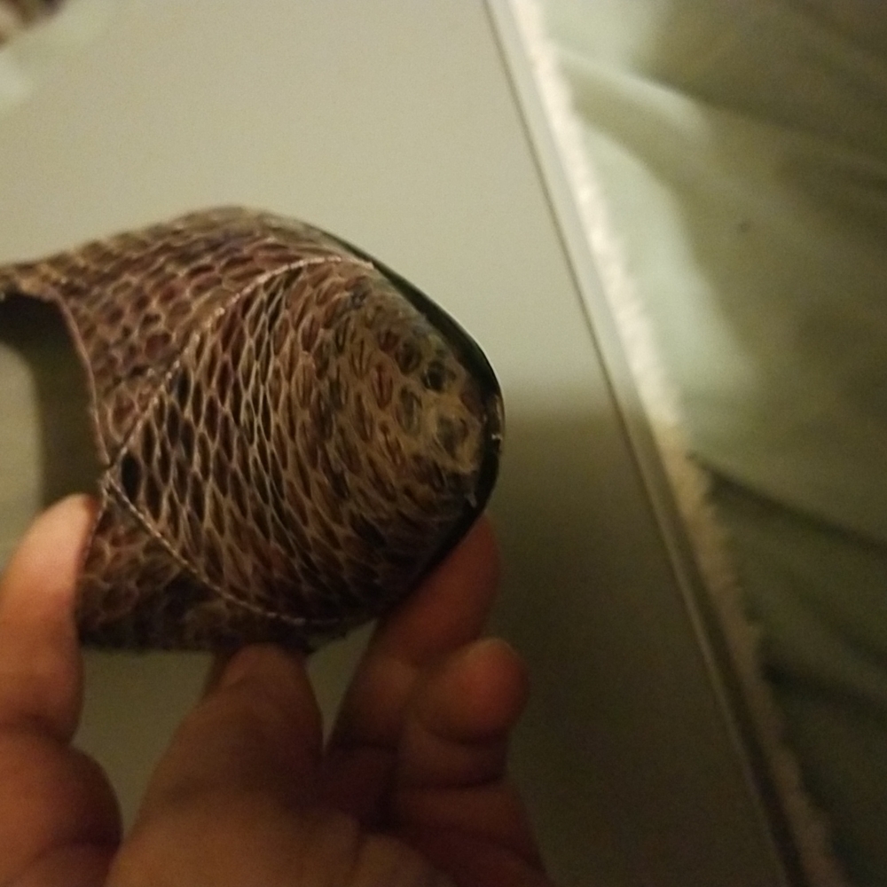 J. RENNE SHOES - Picture 8 of 8